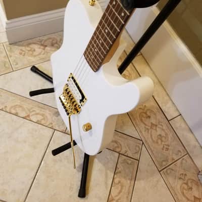 Kramer Telecaste/ Baretta 80's White image 8