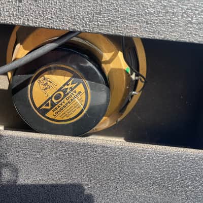 Vox V-2 Pacemaker 17-Watt 1x10" Guitar Combo 1965 - 1970 - Black image 4