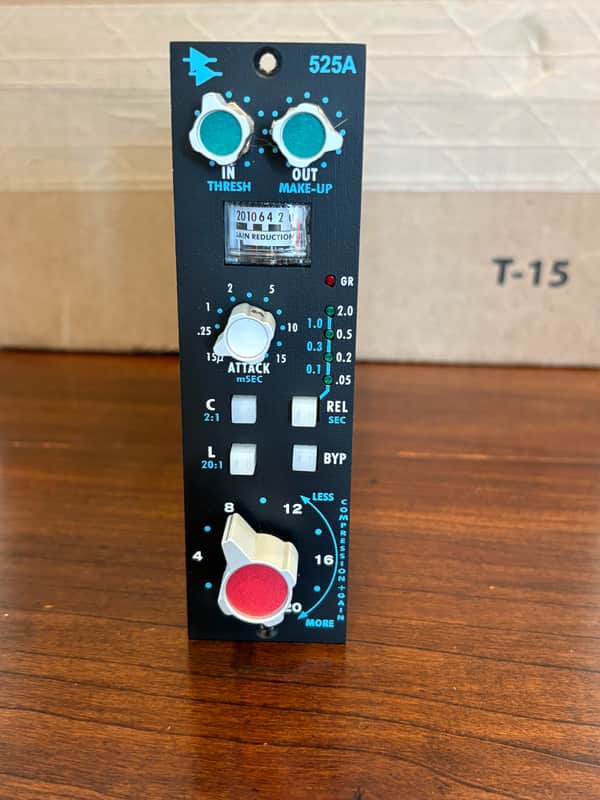 API 525A 500 Series Compressor / Limiter Module 2024 - Present - Black image 1