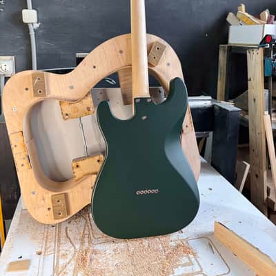 MaNo Guitars (The Iconic) image 7