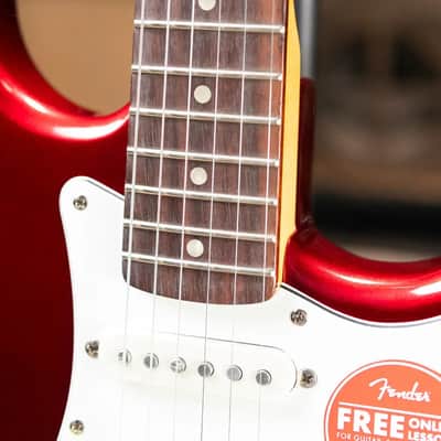 Squier Classic Vibe '60s Stratocaster Electric Guitar - Candy Apple Red image 8