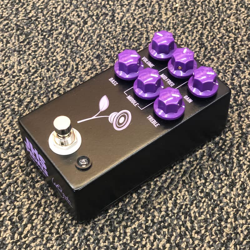 JHS Violet Lari Basilio Signature Distortion 2024 - Present - Black image 1