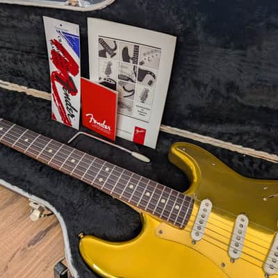 1993 Fender Stratocaster 40th Anniversary Aluminum Anodized Gold Body Limited Edition RARE! image 2