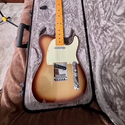 Fender American Ultra Telecaster with Maple Fretboard 2019 - Present - Mocha Burst image 2