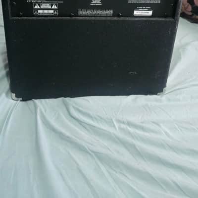 Fender Rumble 25 V3 25-Watt 1x8" Bass Combo 2015 - Present - Black image 2