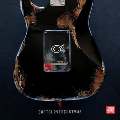 Fender Stratocaster HSS Deluxe Series Sunburst Heavy Aged Relic by East Gloves Customs image 13