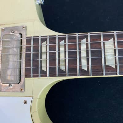 Video! Goofed 2021 Gibson Custom Shop Murphy Lab '64 Johnny Winter Signature Firebird V Polaris White Aged image 6