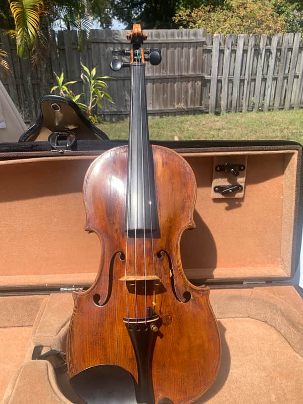 Northern Italian Violin Early 18th century - Italian oil varnish image 1