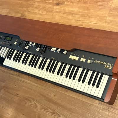 Hammond XK3 Organ