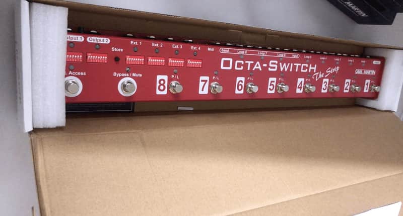 Carl Martin Octa-Switch 'The Strip' 8-Loop 8-Bank Effects Switcher w/ MIDI image 1