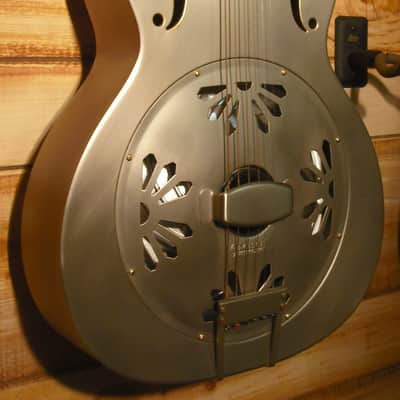 Used Gretsch® G9201 Honey Dipper Round-Neck Resonator image 1