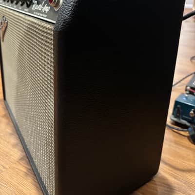 Fender '64 Custom Hand-Wired Princeton Reverb-Amp 12-Watt 1x10" Guitar Combo 2020 - Present - Black image 3