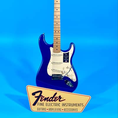 Fender American Ultra Stratocaster 2022 - Cobra Blue image 2