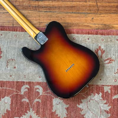 2022 Fender American Professional II Telecaster - Sunburst image 4