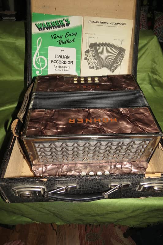 Hohner Club II Vintage Two Row C/F Diatonic Button Accordion image 1