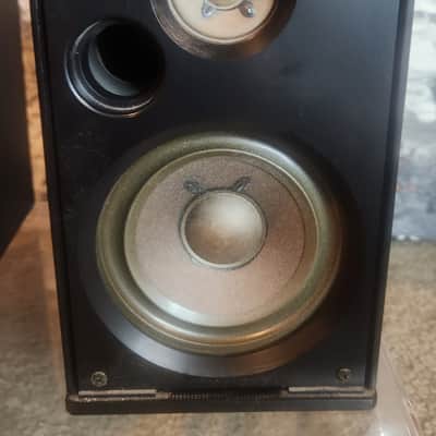Nakamichi Nakamichi S-1A is a compact, vintage 2-way bookshelf speaker 90s  - Black image 6