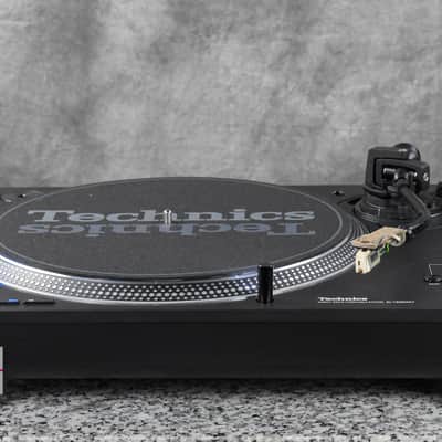 Technics SL-1200MK7 Direct Drive DJ Turntable System in Excellent Condition image 4
