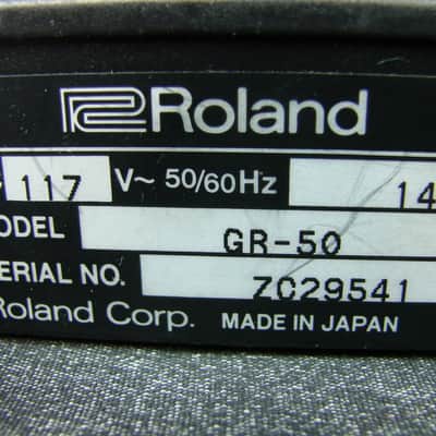 Roland GR-50 Rack Mountable MIDI Guitar Synthesizer W/ GK-2 Pickup image 8