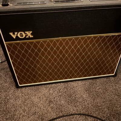 Vox AC30C2 Custom 2-Channel 30-Watt 2x12" Guitar Combo 2010 - 2019 - Black image 1