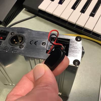 Behringer Ultra-DI DI100 Active Direct Box CHEAP image 4