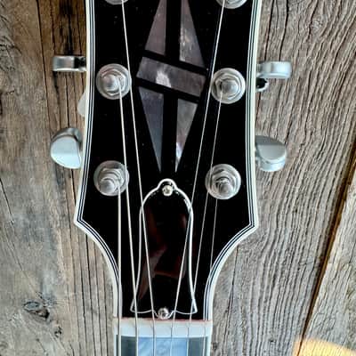SERIAL# 003!!!! GIBSON CUSTOM SHOP VIVIAN CAMPBELL LES PAUL CUSTOM (SIGNED) 2018 W/ AN UNREAL TOP STAINED IN ANTRIM BASALT BURST + ORIGINAL HARDSHELL CASE - EXCELLENT CONDITION - ULTRA RARE!!! image 9