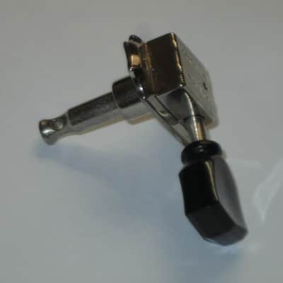 ONE near A+ genuine Gibson (Kluson) Deluxe Vintage Style Tuner for high D, A, low E side - PMMH model but with Black BUTTON (& says KLUSON DELUXE) + screws, washer, & nut with threaded shaft - HARDWARE: Nickel (from 2013 LPJ - NO guitar included) image 14