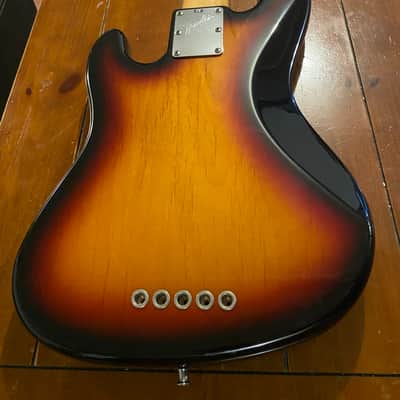 Fender Roscoe Beck Artist Series Signature Bass V sunburst with OHSC image 15