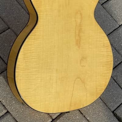 Hofner Club 40 1957 - stunning rare issue like George Harrison's 1st true Beatle Axe ! image 6