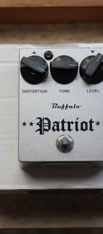 Buffalo FX Patriot - Silver image 1
