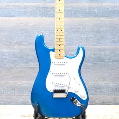 Fender '57 Vintage Stratocaster Re-issue Lake Placid Blue Electric Guitar w/Case image 2