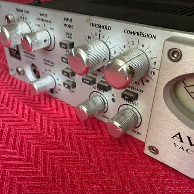 Avalon VT-737sp Tube Channel Strip 2010s - Silver image 7