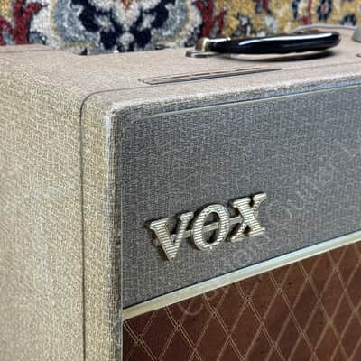 1962 VOX - AC10 - Combo - ID 5586 image 4