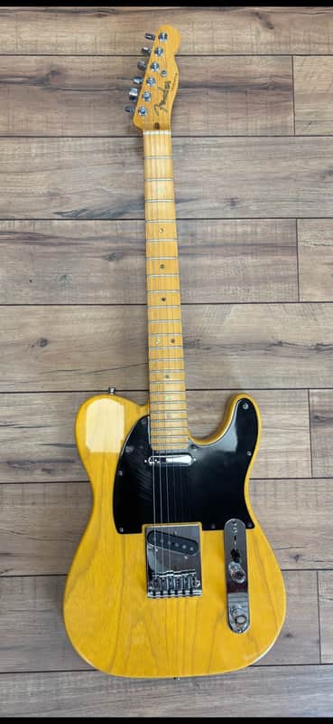 2007 Fender American Deluxe Telecaster Ash with Maple Fretboard Butterscotch Blonde. Custom Shop pickups! OHSC