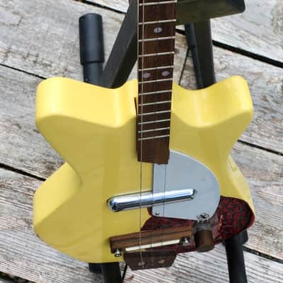 Loog / Third Man Model VI TV Yellow Mini Electric 2010s USA image 11