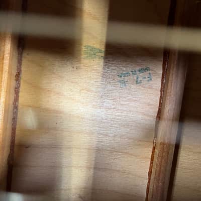 Vintage Harmony 319 parlor guitar 60s- nice image 2