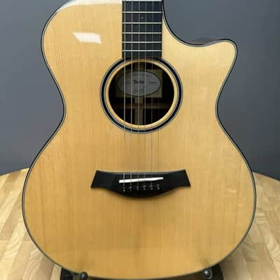 Taylor Custom Grand Auditorium 2011 image 1