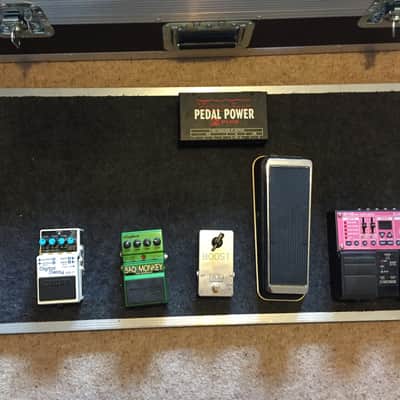 Castle Cases 800mm x 400mm Pro Pedalboard Flightcase image 3