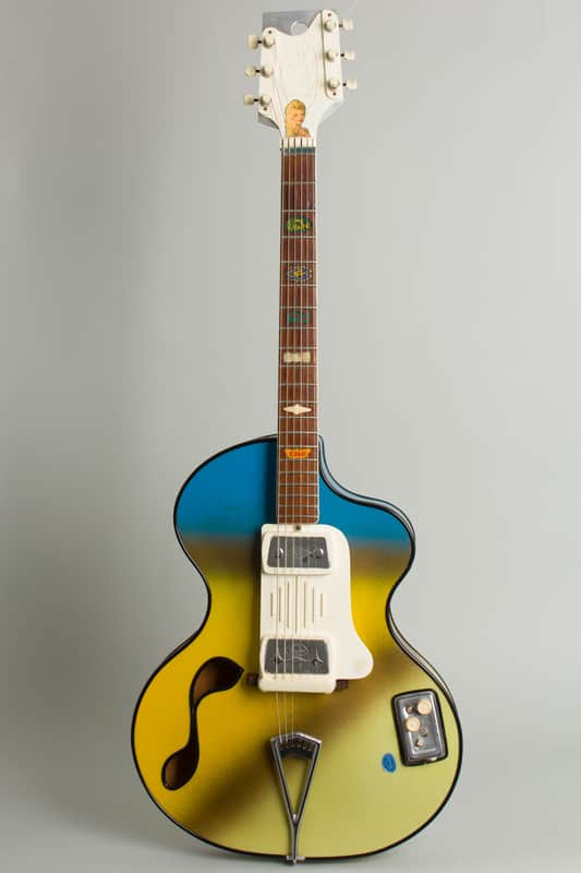 Wandre  BB Model Semi-Hollow Body Electric Guitar (1961), black tolex hard shell case. image 1