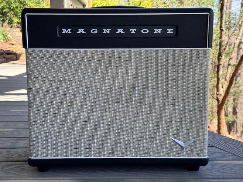 Magnatone Super Fifteen 15-Watt 1x12" Guitar Combo 2019 - Present - Black image 1