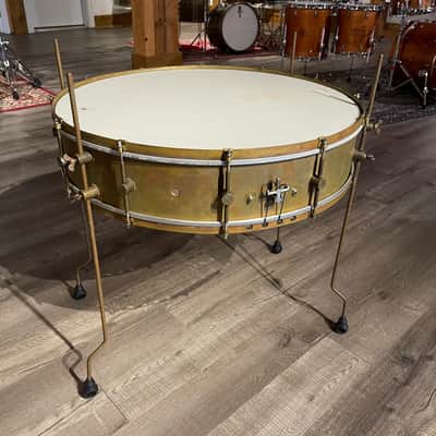 Used A&F Gong Snare Drum 28x6 w/Legs Bild 12
