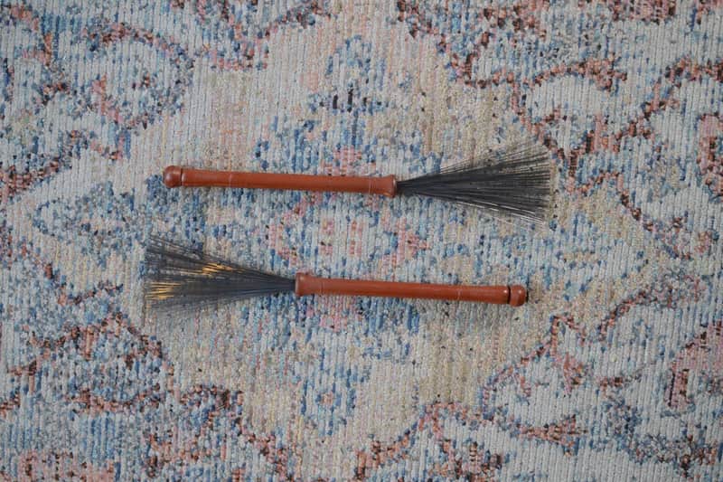 Premier Vintage Brushes - Retractable - Steel Wire - Red Grips image 1