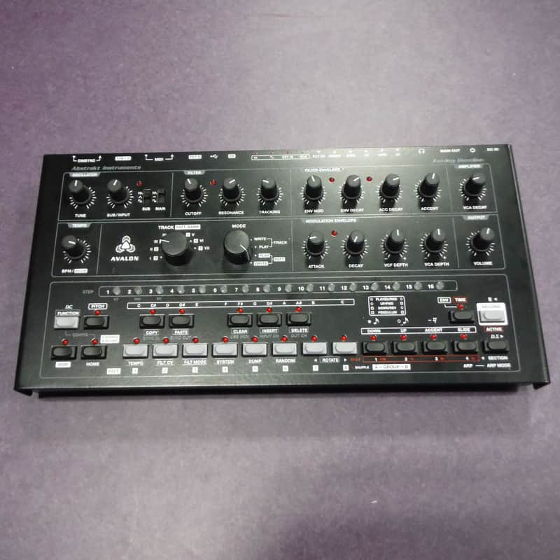 Abstakt Instruments Avalon Bassline Synthesizer Black image 1