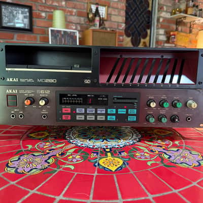 Akai S612 Classic Sampler With MD280 Drive