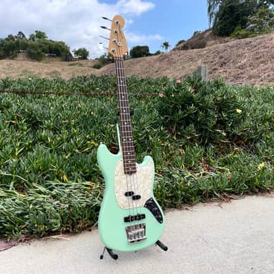 2020 Fender American Performer Mustang Bass Satin surf green image 4