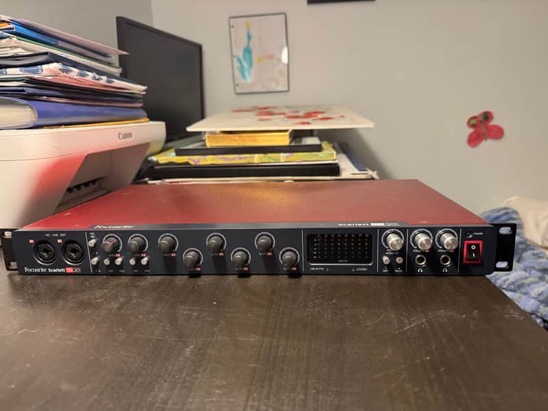 Focusrite Scarlett 18i20 2nd Gen USB Audio Interface 2016 - 2018 - Red / Black image 1