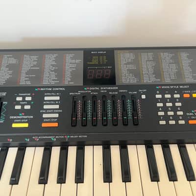 Yamaha PSS-390 image 2