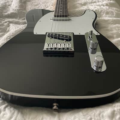 Fender American Ultra Telecaster with Rosewood Fretboard 2019 - Present - Texas Tea