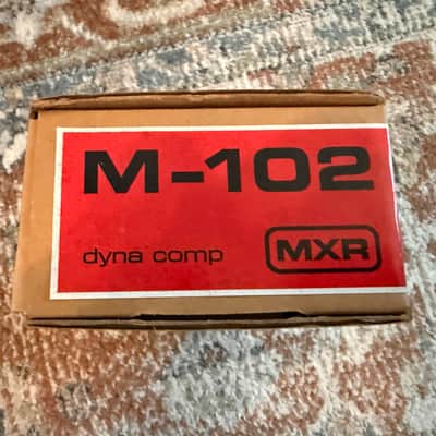 MXR Dyna Comp M-102 2000 - Red image 3