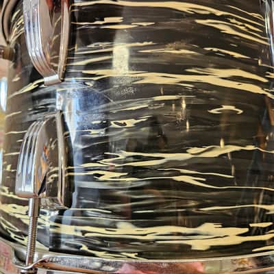 Ludwig Super Classic 22-16-13" 3-ply Drum Kit in Bowling Ball Black Oyster - Blue/Olive Badge 1970 image 22