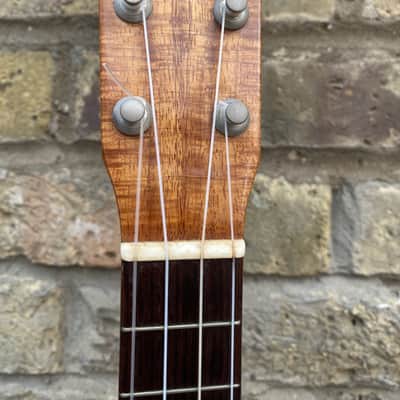 Leilani Hawaiian Koa Concert Ukelele Electric c2010 - Natural image 4